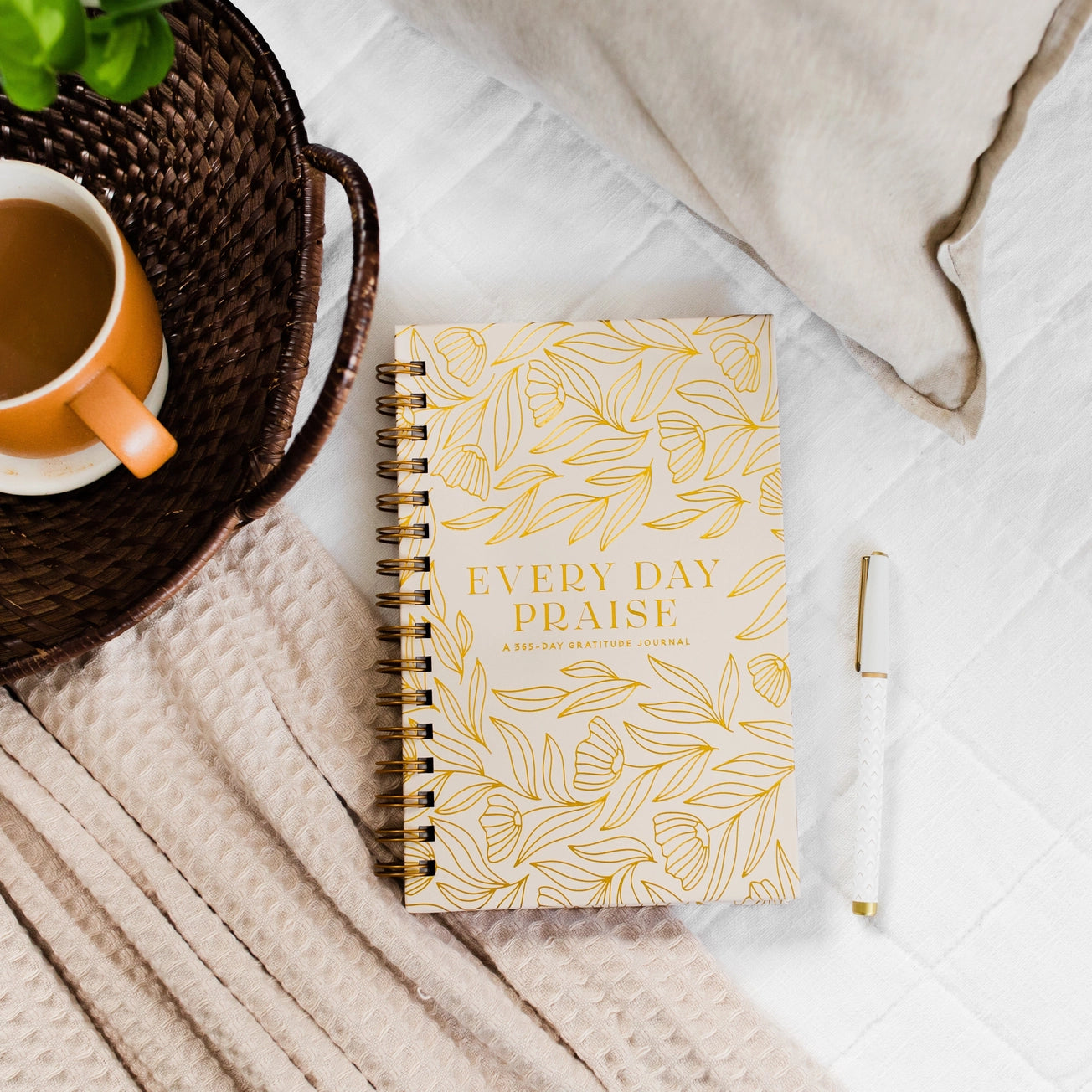 Every Day Praise Journal - Oatmeal Floral Spiral